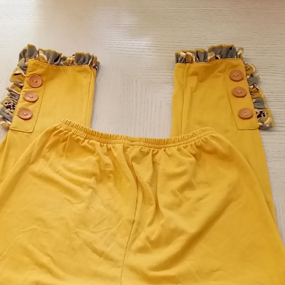 TuTu & Lulu, lace and ruffled Dress @ matching pants in Sz 7-8 - Picture 9 of 9